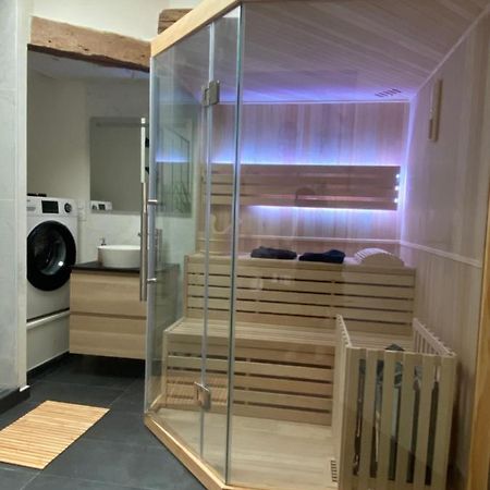 Charmant Appartement Avec Spa Фонтене-ле-Конт Екстер'єр фото